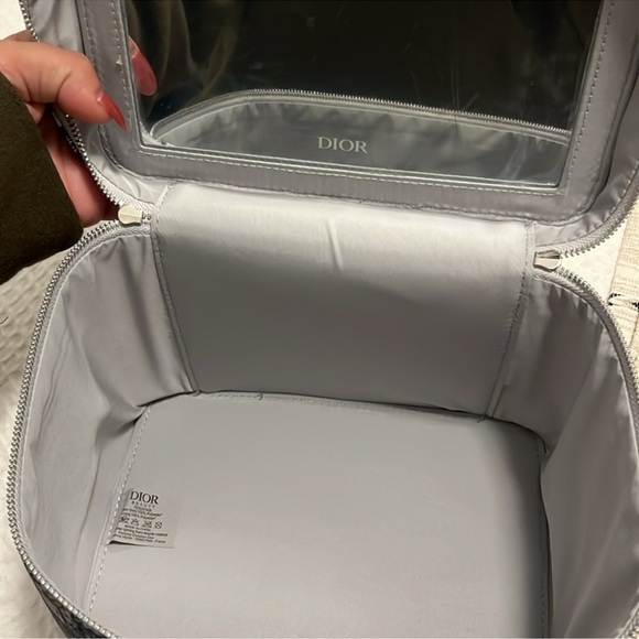 Dior Around the World Cosmetic Bag in Blue and Cream - Picture 7 of 7